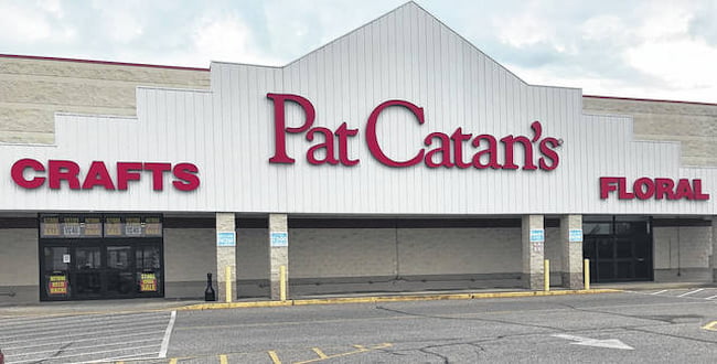 pat catan's store hours