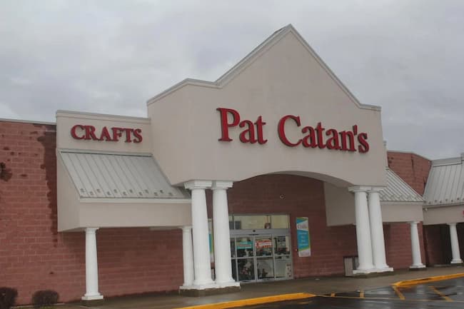 pat catan's store timings
