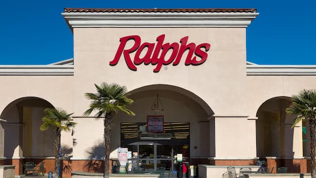 ralphs store hours