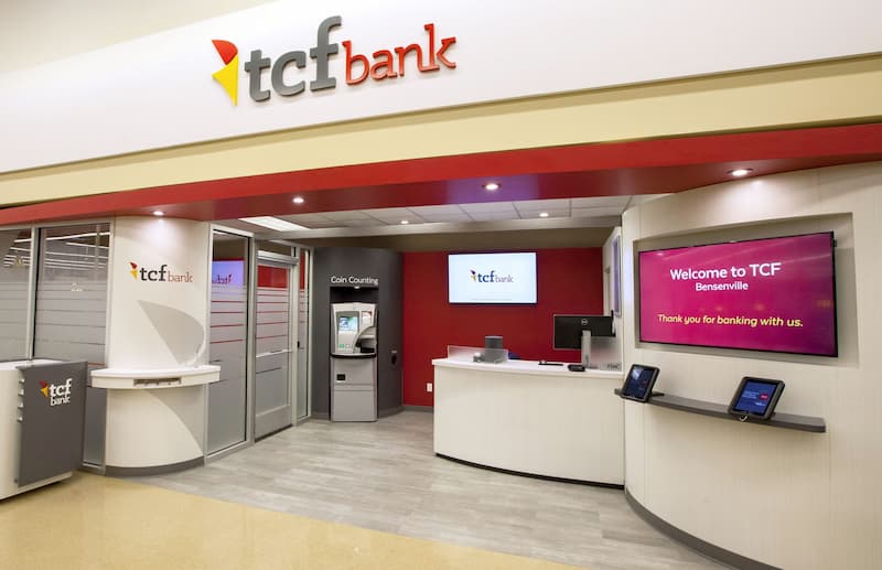tcf bank hours of operation