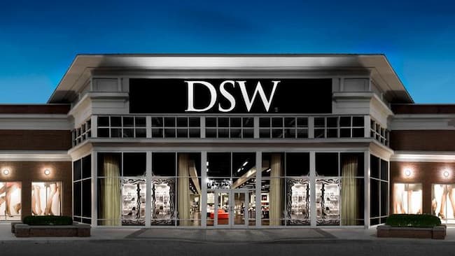 what time does dsw close
