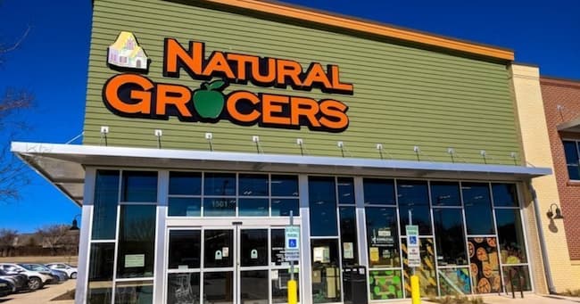  what time does natural grocers close 