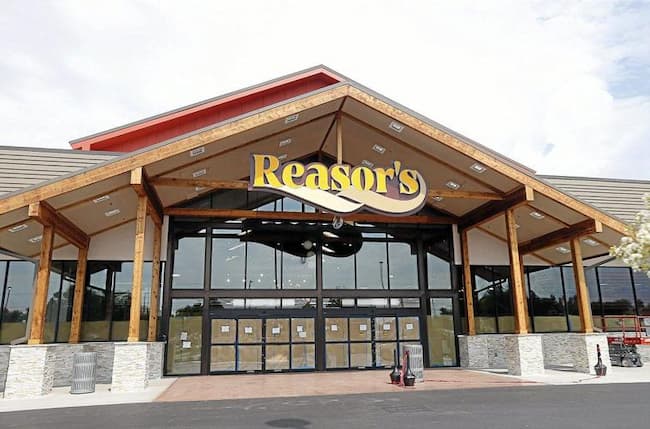  what time does reasor's open 